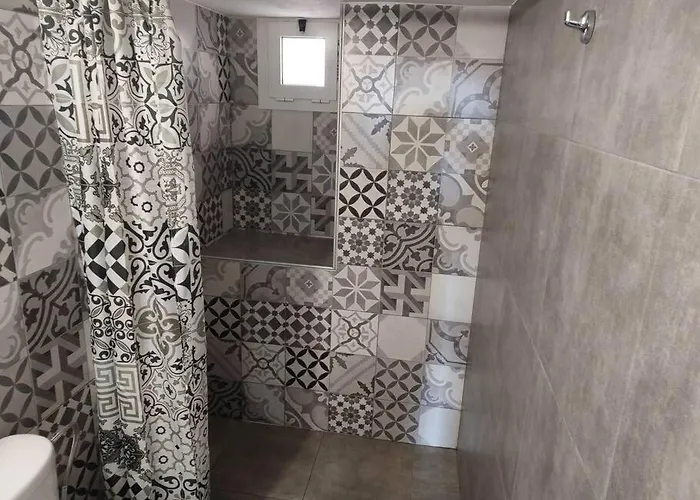 Lion's House Tatil Evi