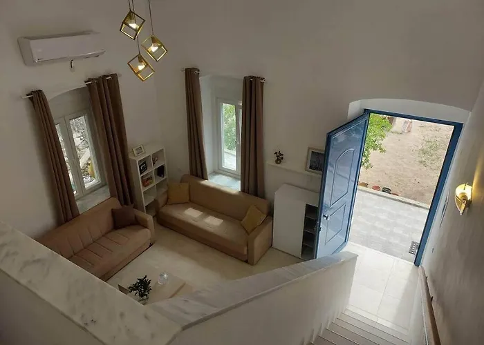 Lion's House Tatil Evi *